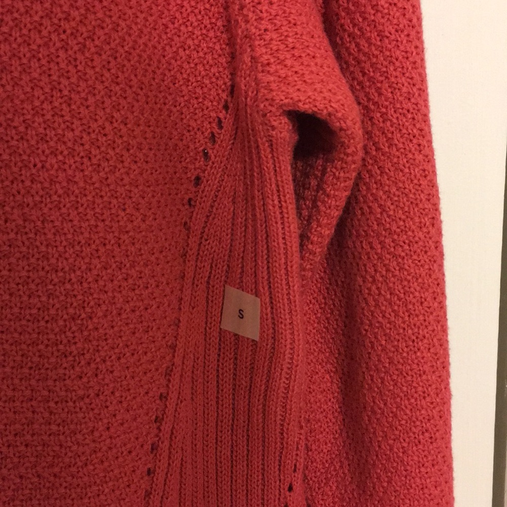 Raspberry LOFT sweater - Picture 3 of 4